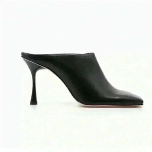 Studio Amelia “Chisel 90 Mule" In Black Leather Size 38 Or US Size 8 EUC!